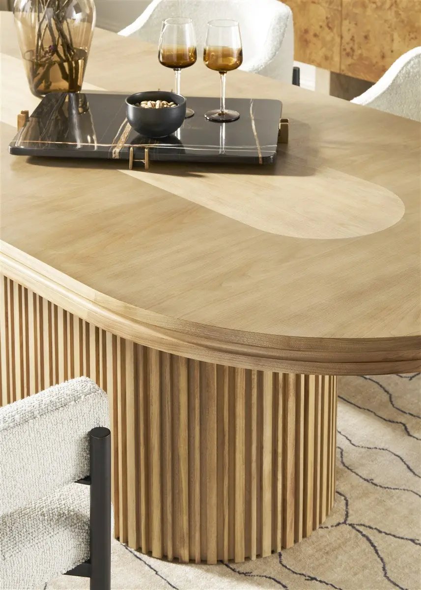 Edge Dining Table Vanguard