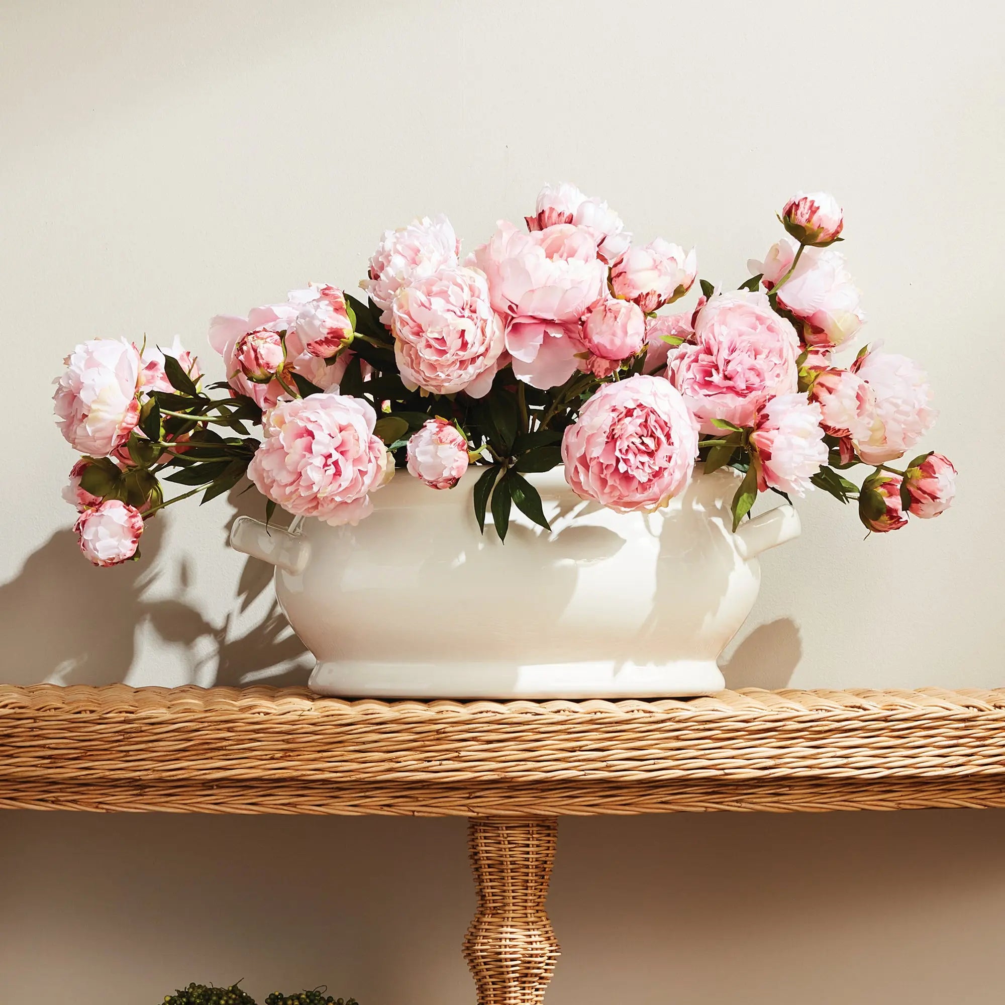 BRADFORD OVAL CACHEPOT Villa Decor & Design