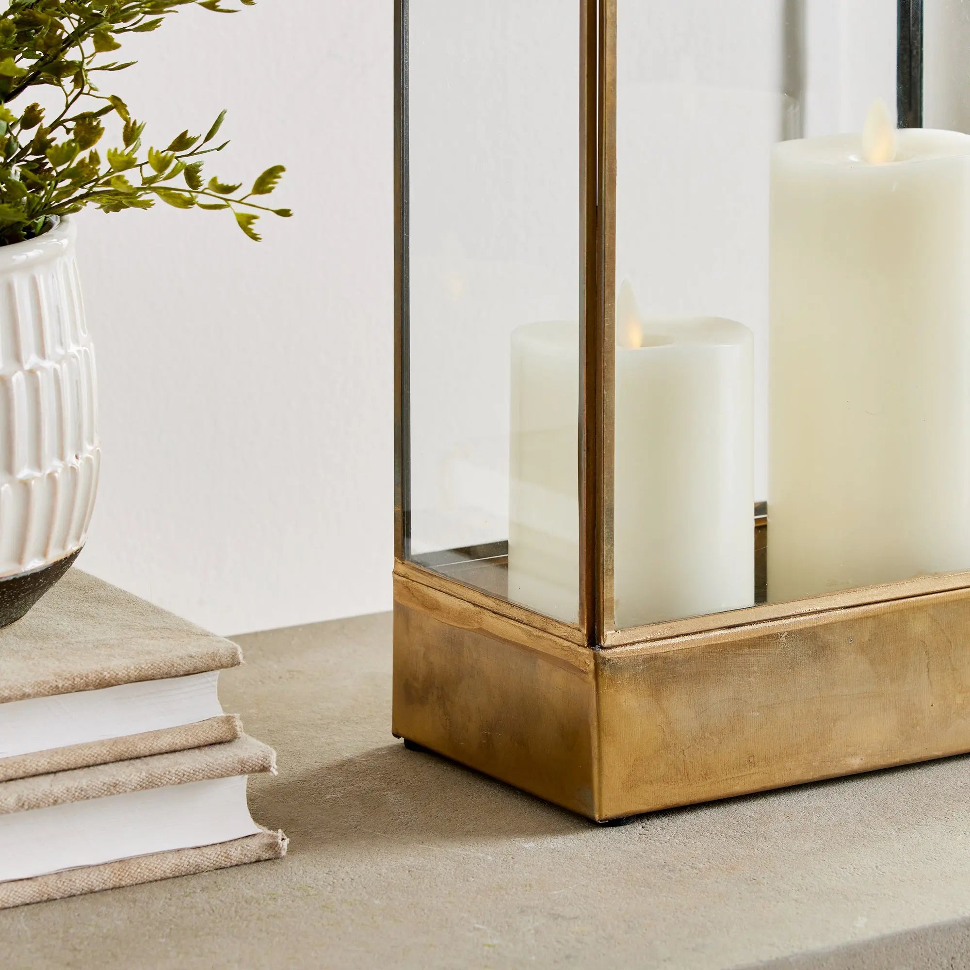 COTTAGE HURRICANE SMALL Villa Decor & Design