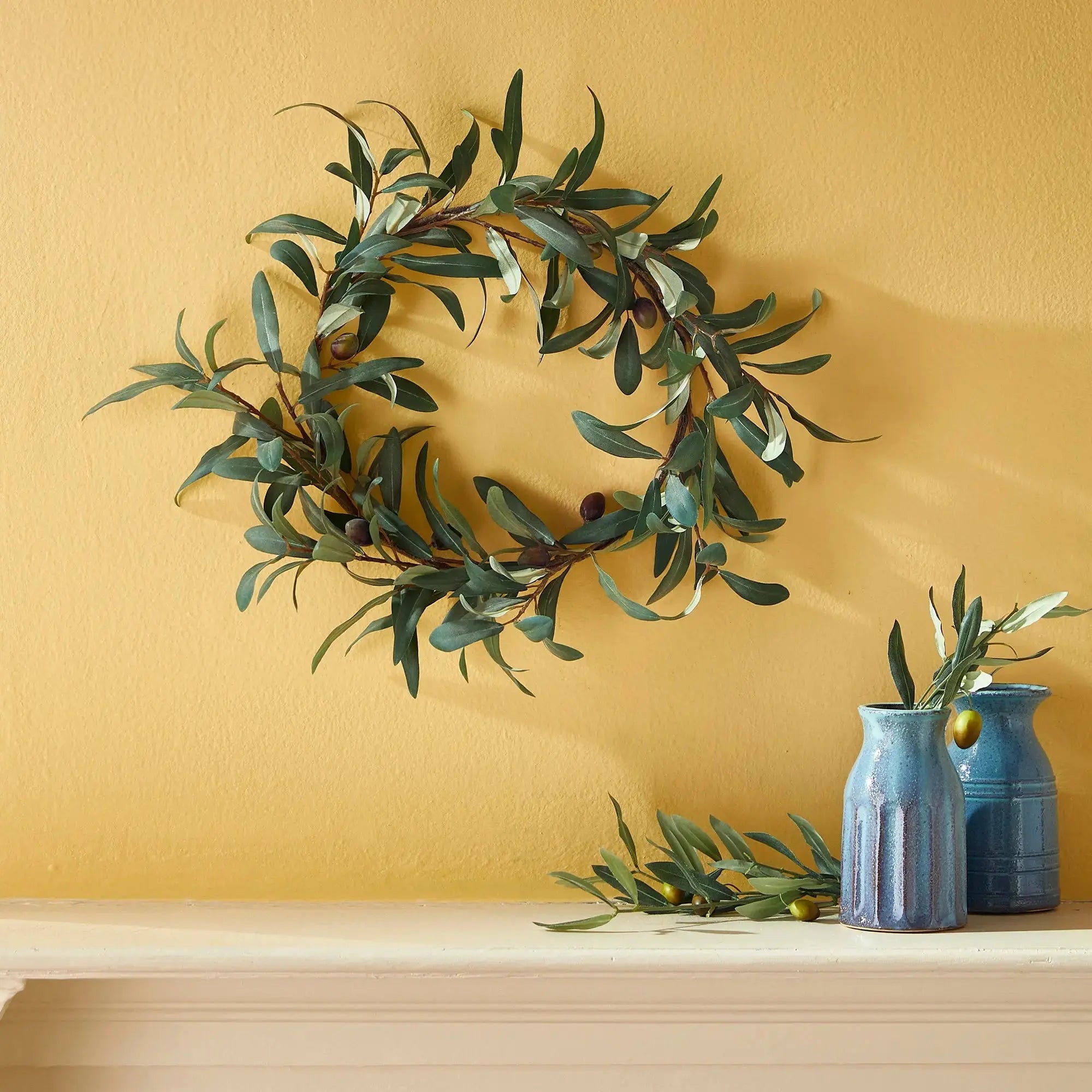 OLIVE WREATH WITH OLIVES 16" Villa Decor & Design