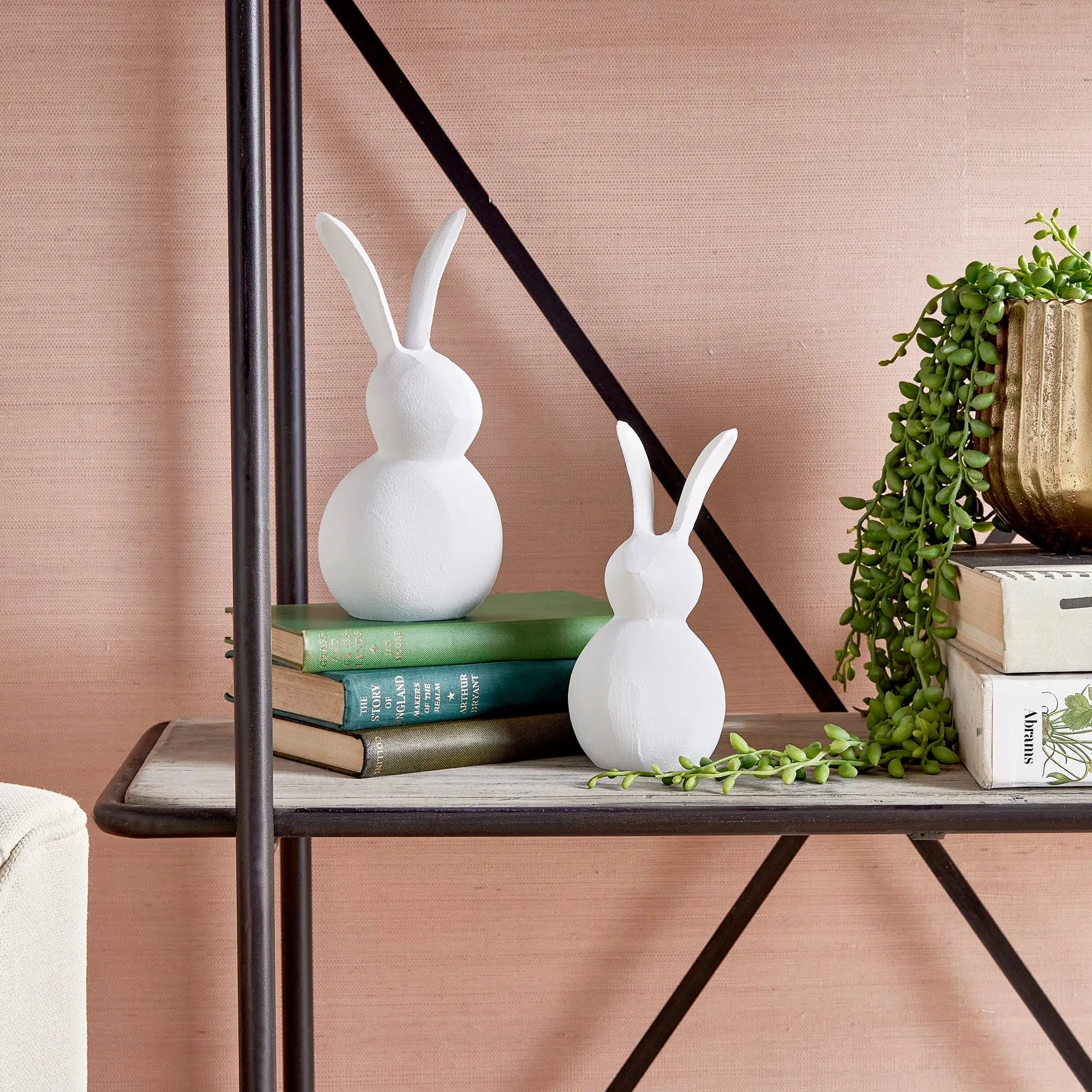 LOLA GARDEN SCULPTURES, SET OF 2 Villa Decor & Design