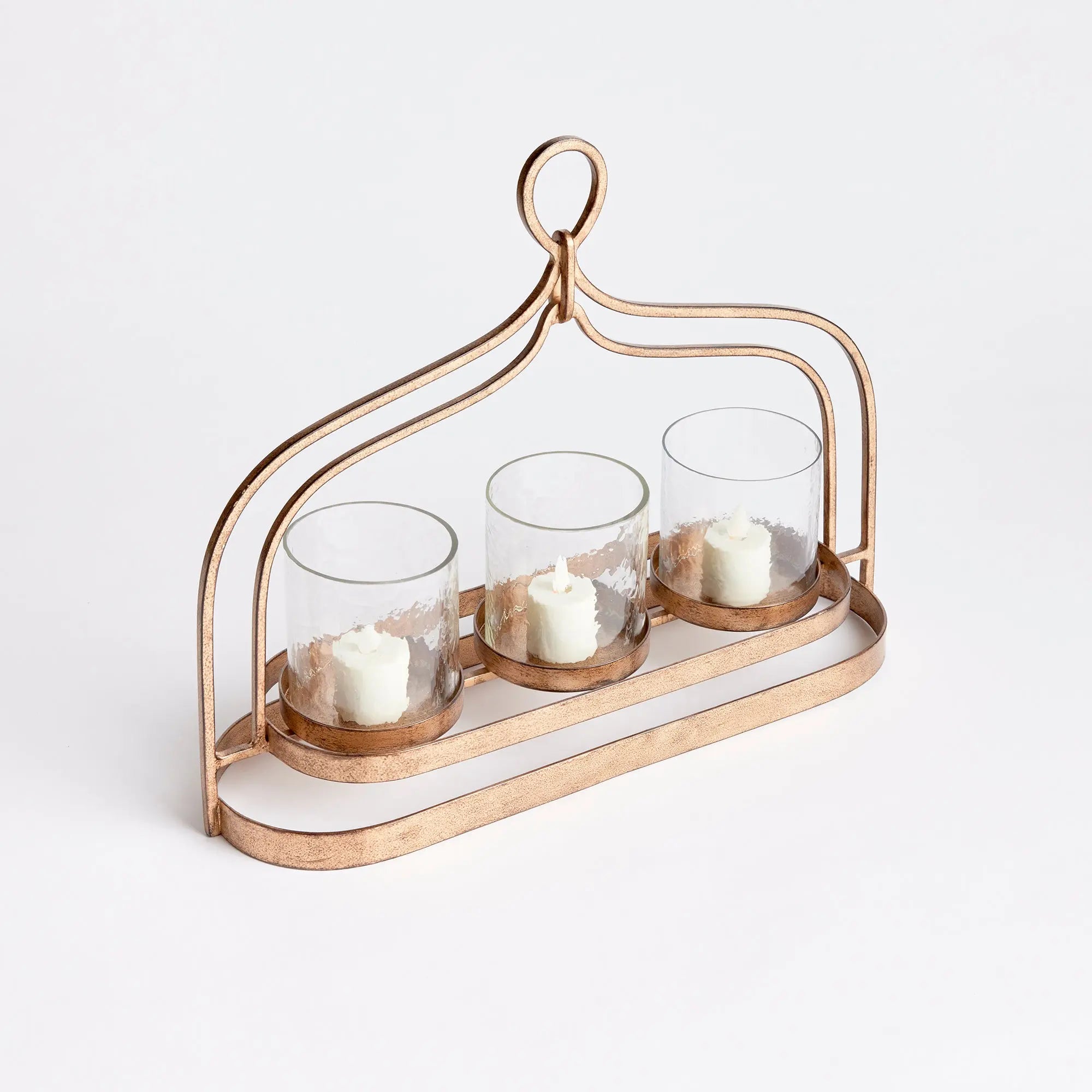 AMARA 3-candle hurricane lantern in antique gold with hammered glass