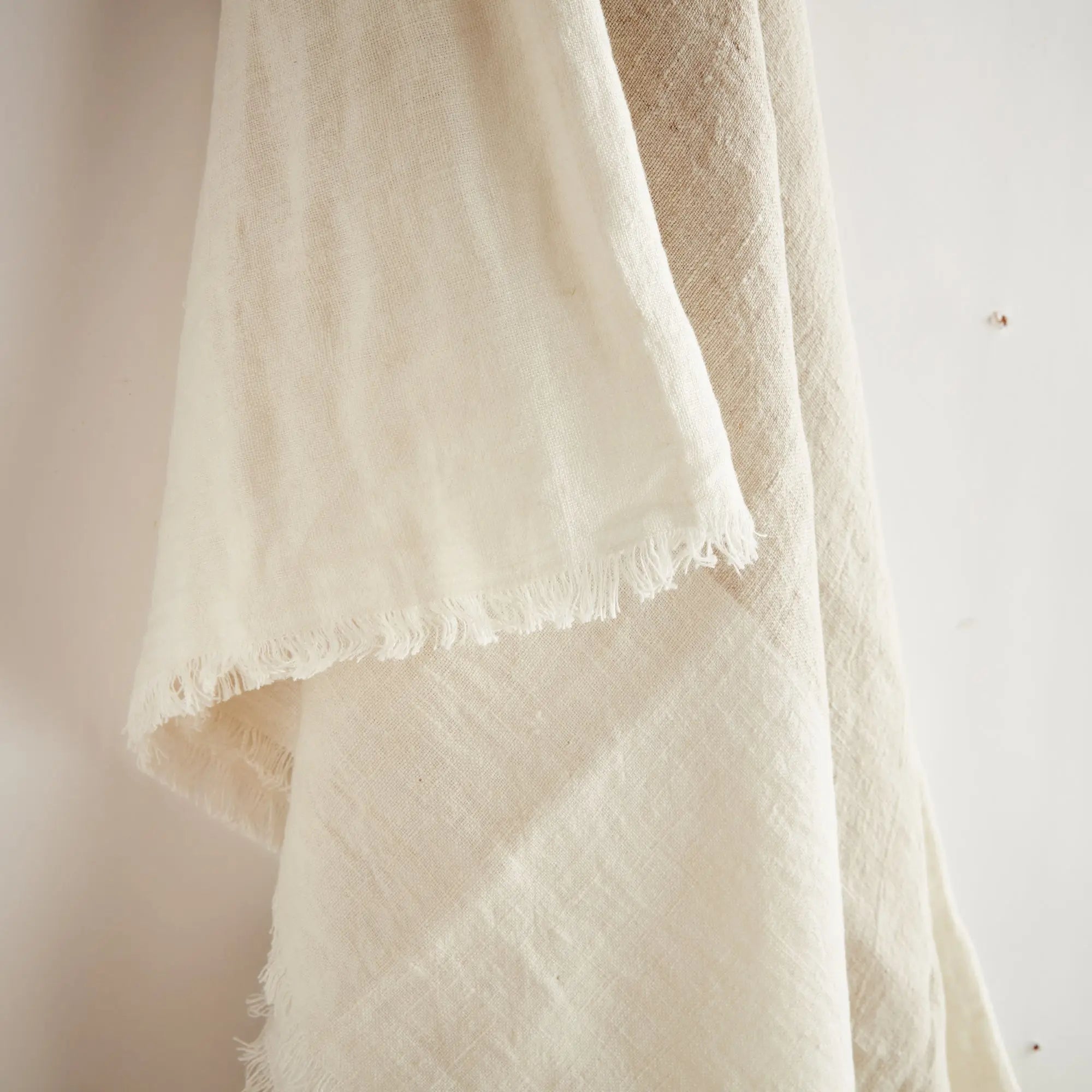 Anika European Linen Throw - FLAX/IVORY
