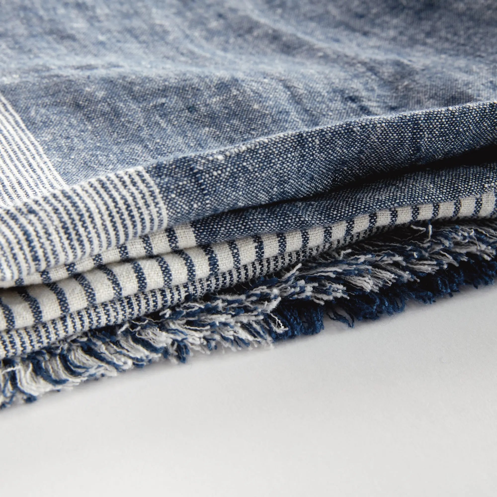 Leon European Linen Throw