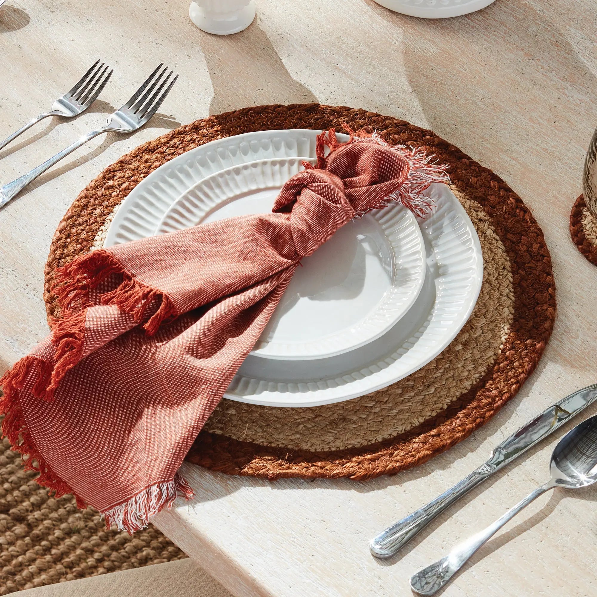 Jute Coil Round Placemats – Set of 8 | Natural with Color Trim Options - Villa Decor & Design
