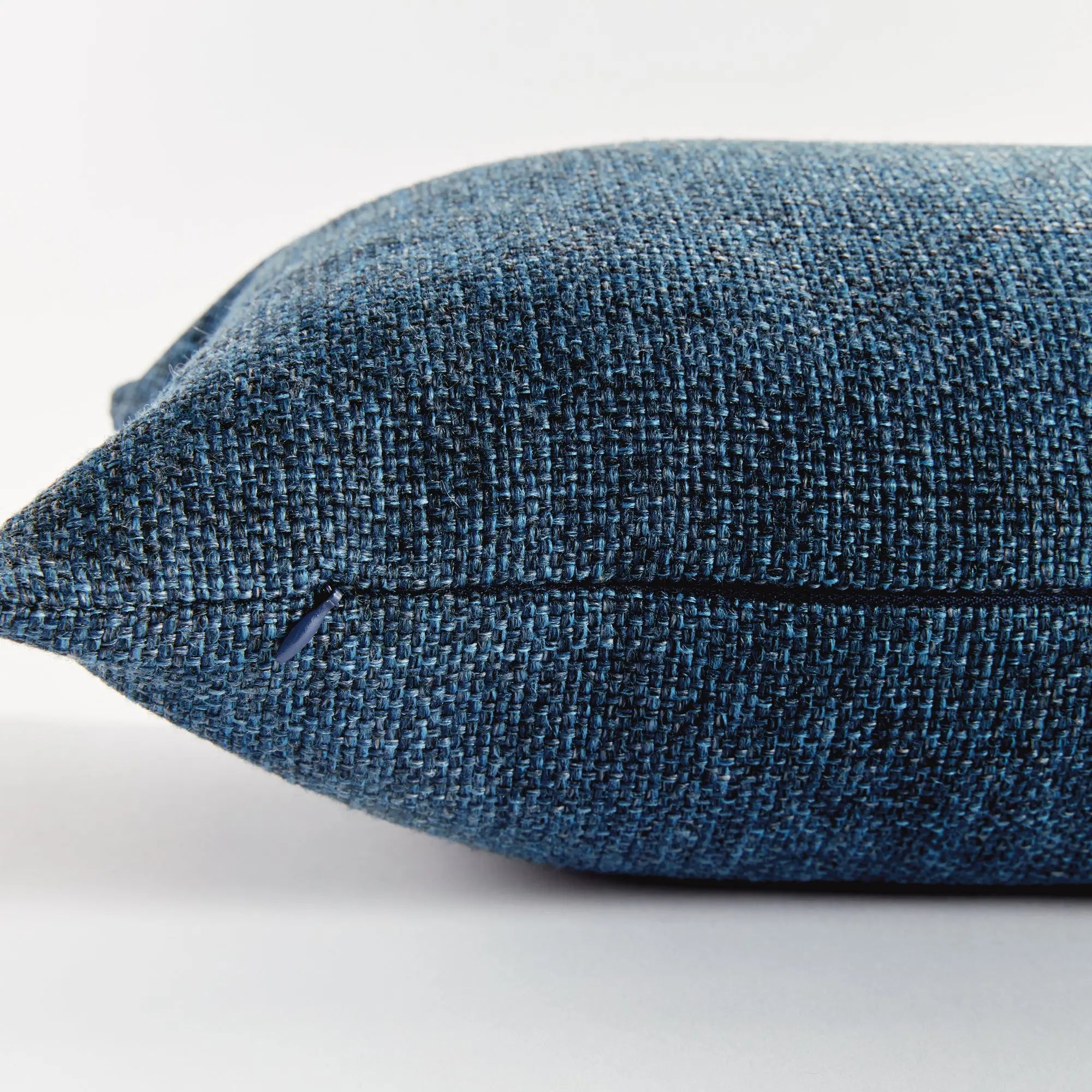 Bevin Lumbar INDOOR-OUTDOOR PILLOW - 12x22