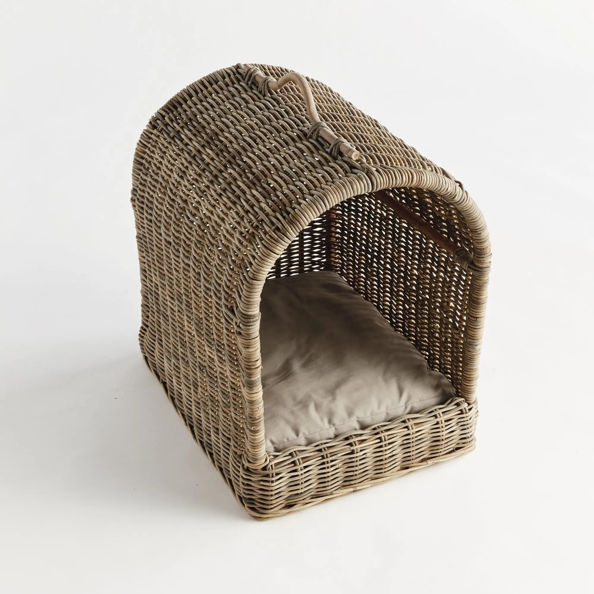 Large Normandy pet bed in stylish dove gray finish