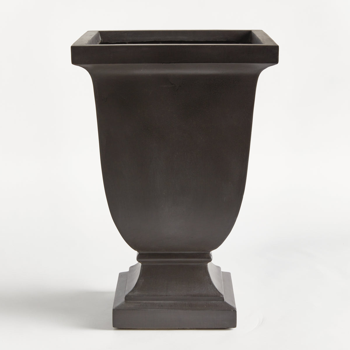 Fibreclay Beckett Sq Footed Planter Large