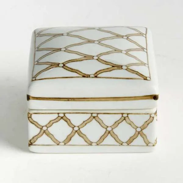 Province Lidded Boxes ST/3 | Taupe Chinoiserie Porcelain Lidded Boxes Napa Home & Garden