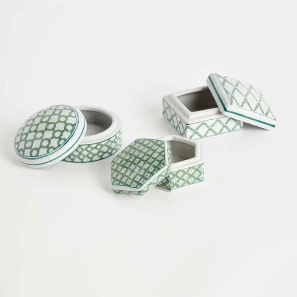 Imperial Lidded Boxes - Set of 3 Green & White Chinoiserie Porcelain Boxes - Villa Decor & Design