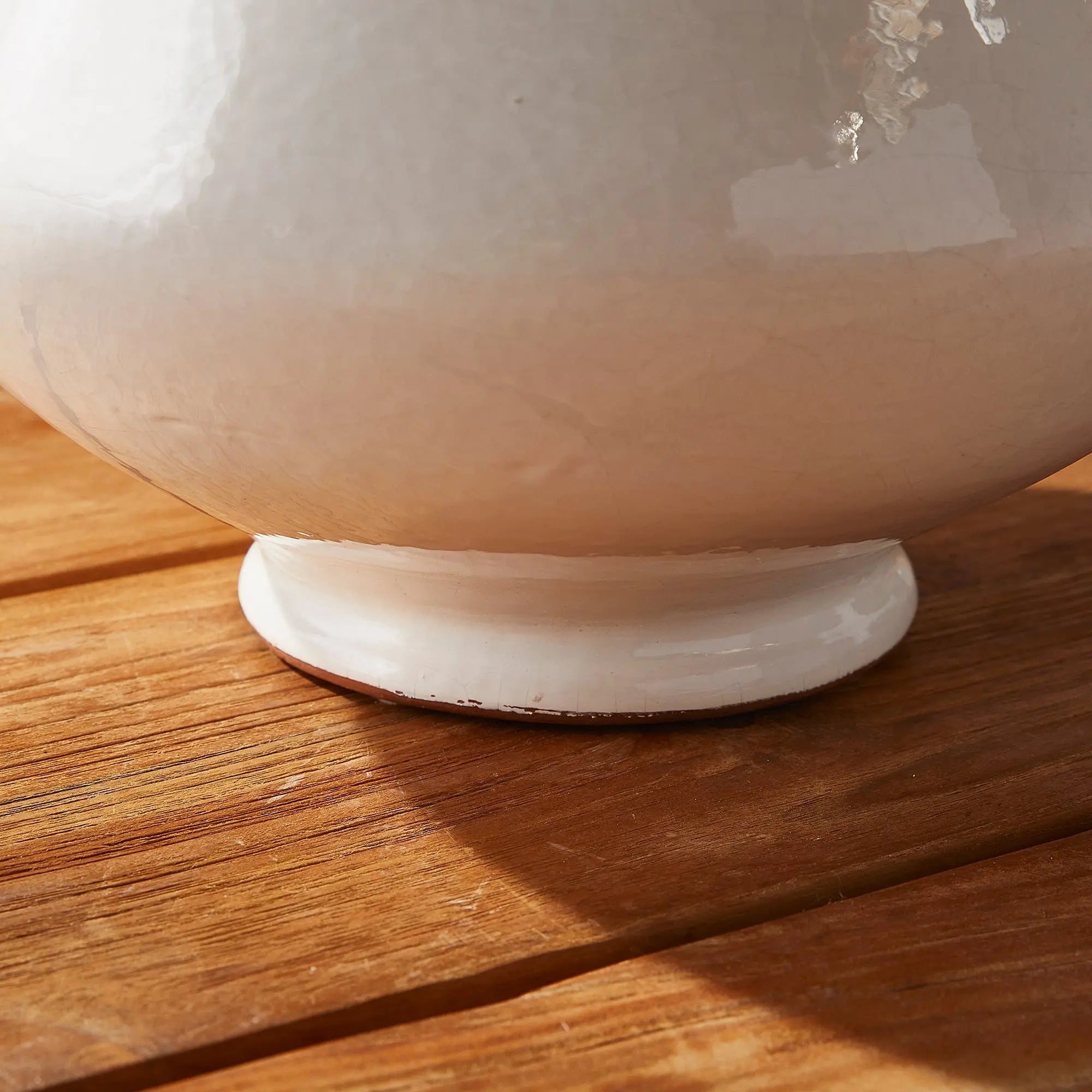 Wellon Footed Cachepot – Small or Large| White Ceramic Planter - Villa Decor & Design