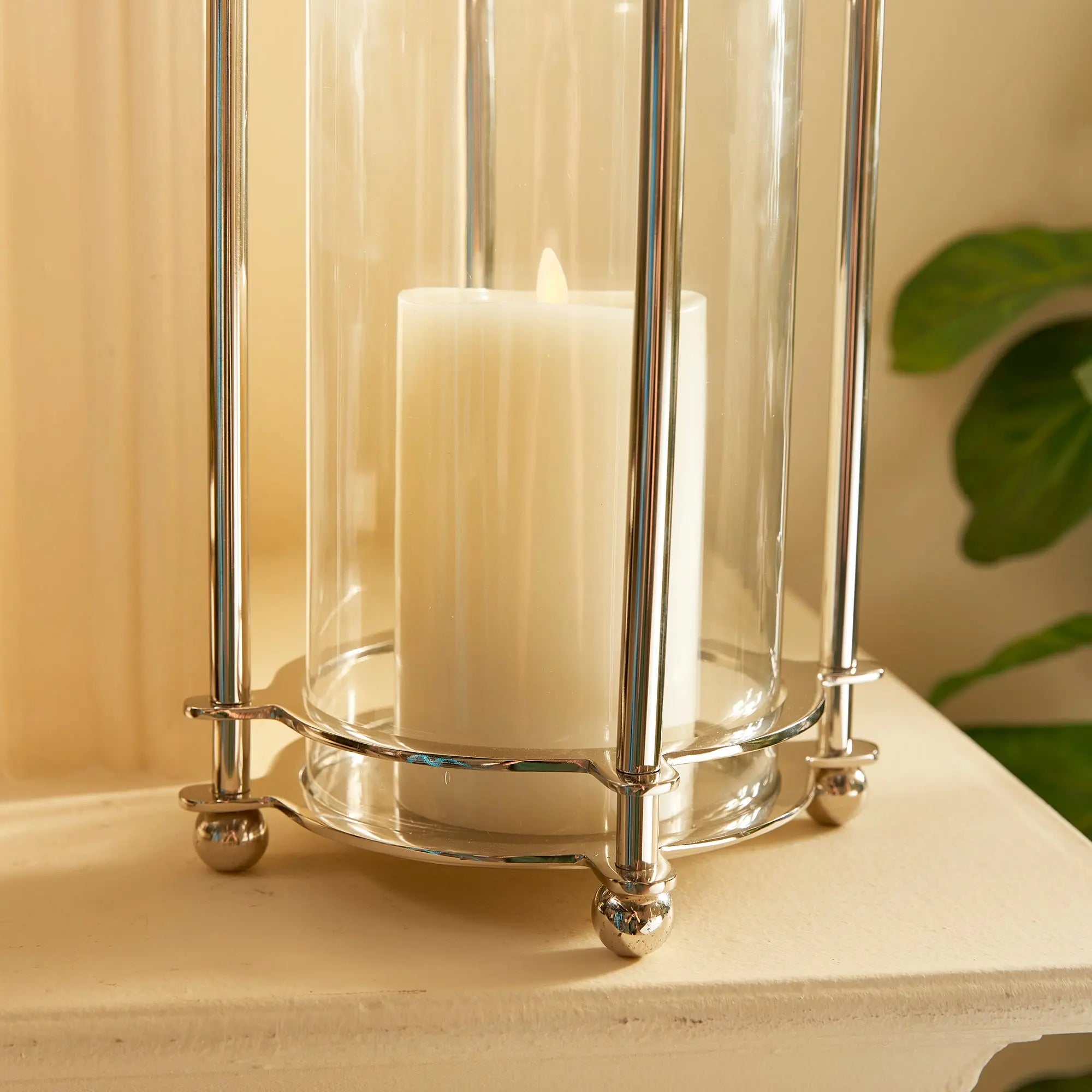 LAUREN HURRICANE SMALL Villa Decor & Design