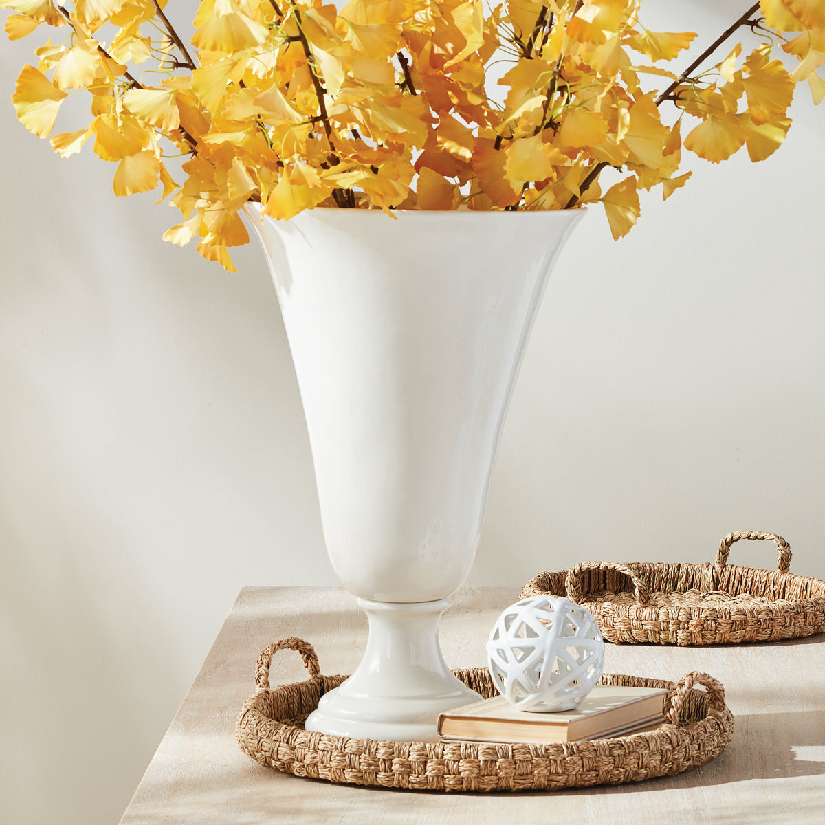Mirabelle Grande Trumpet Vase