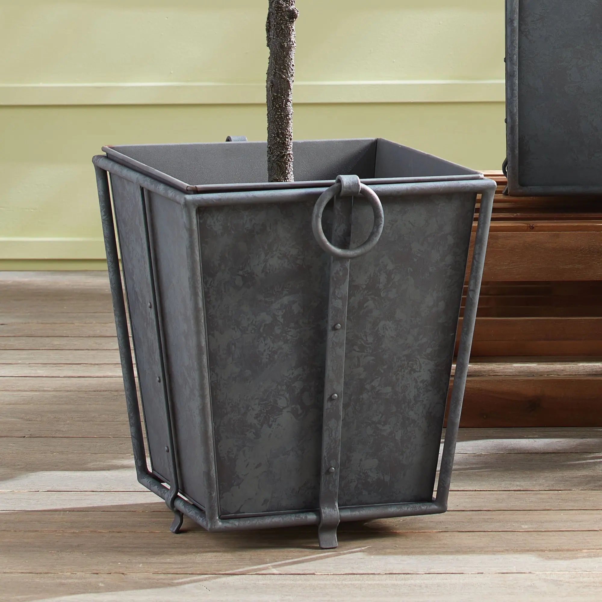 CALLAHAN TAPERED PLANTER SMALL Villa Decor & Design
