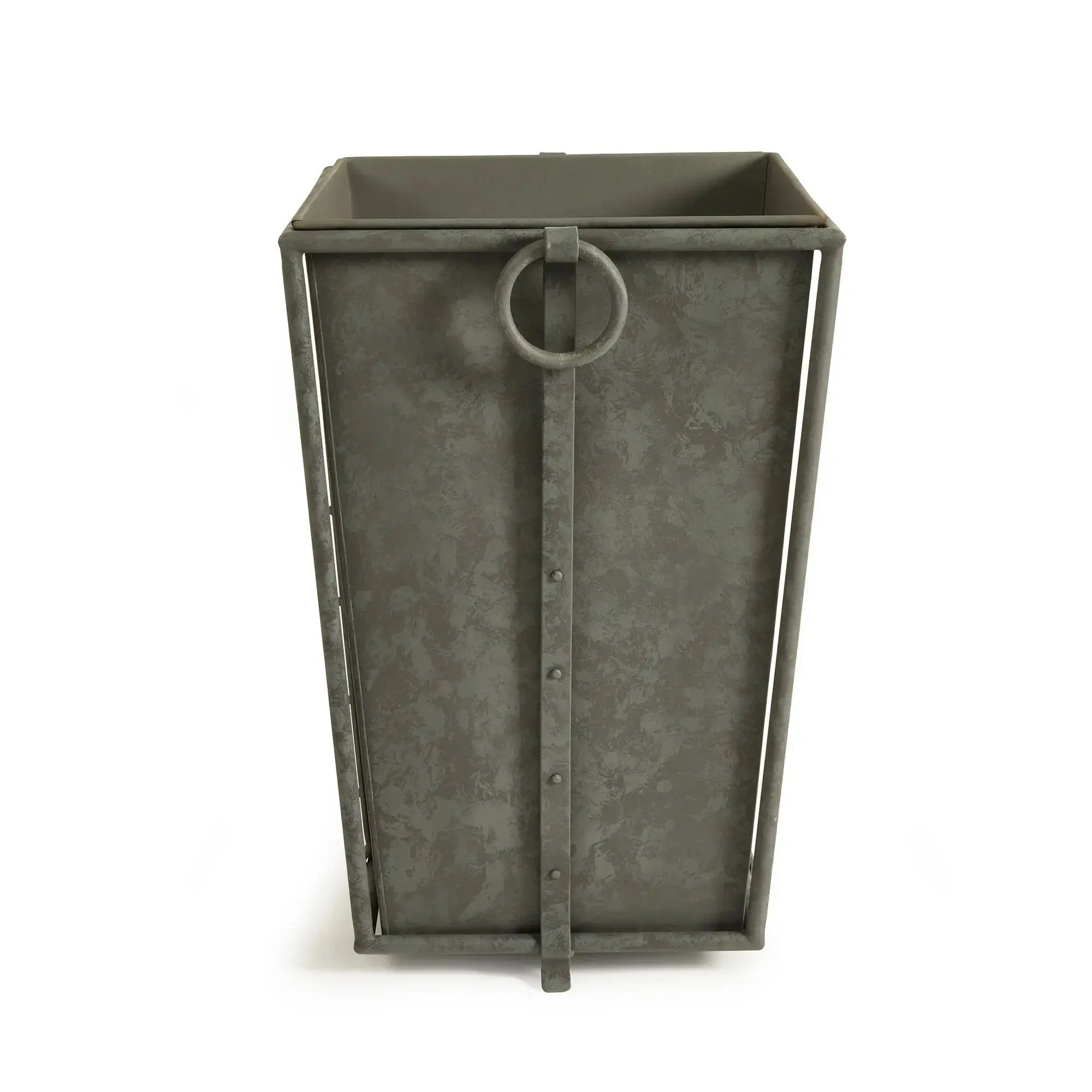 CALLAHAN TAPERED PLANTER LARGE Villa Decor & Design