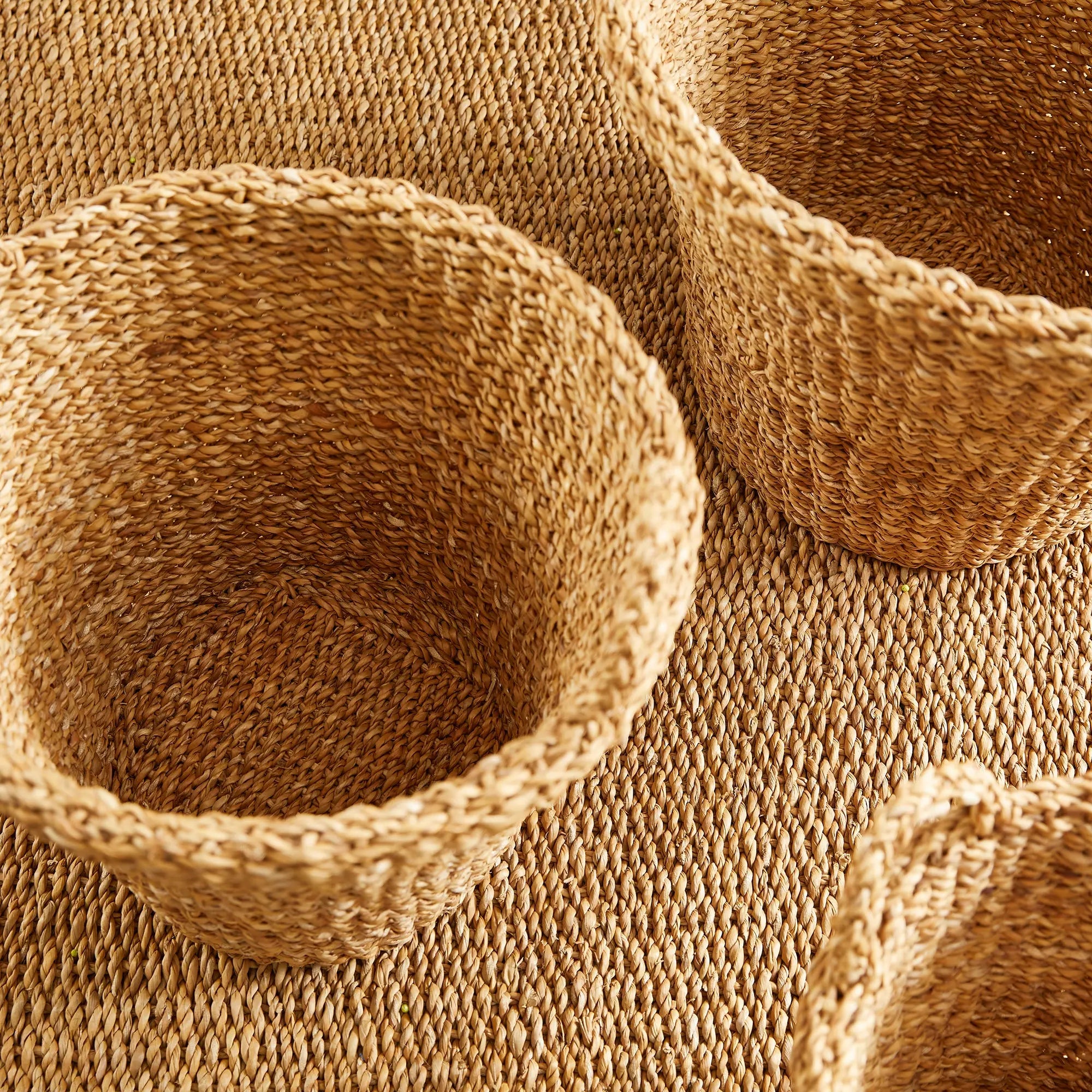 SEAGRASS TAPERED BASKETS WITH HANDLES, SET OF 3 Villa Decor & Design