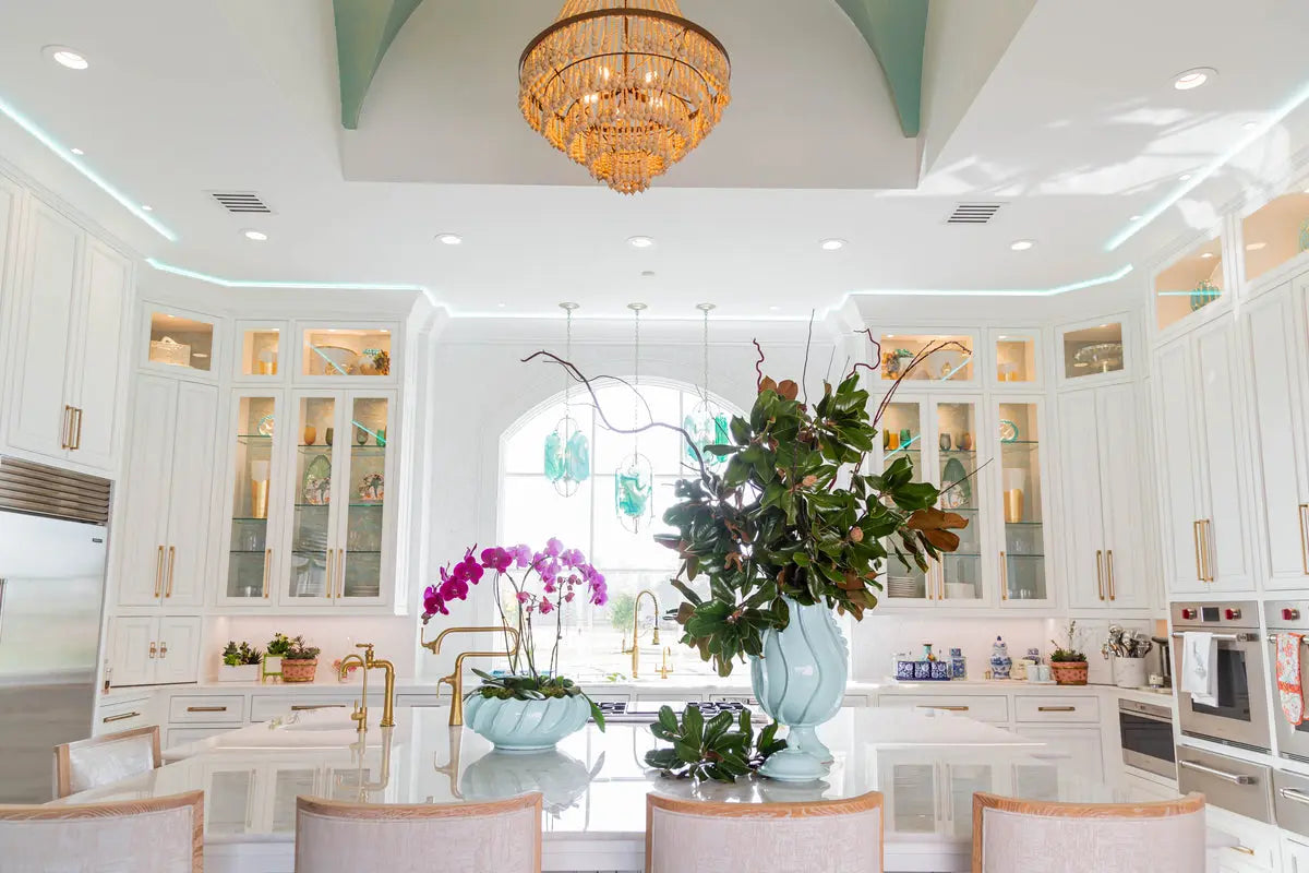 Santa Barbara Urn - 25" Italian Hand-Applied Ribbon Ceramic Urn - Villa Decor & Design