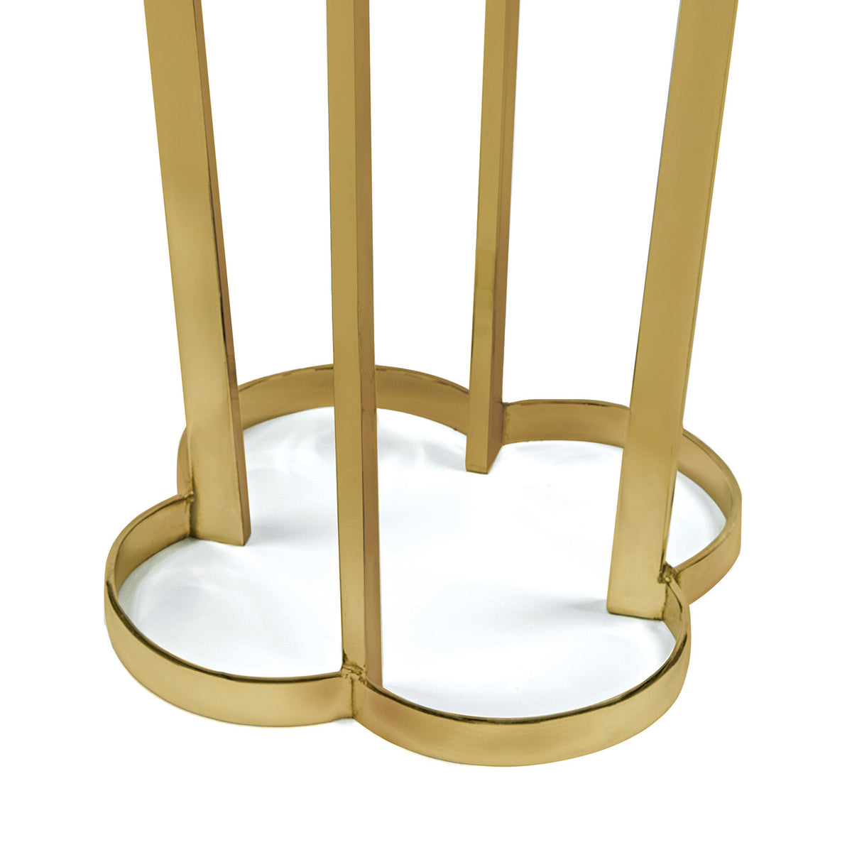 Clover Table – view 5