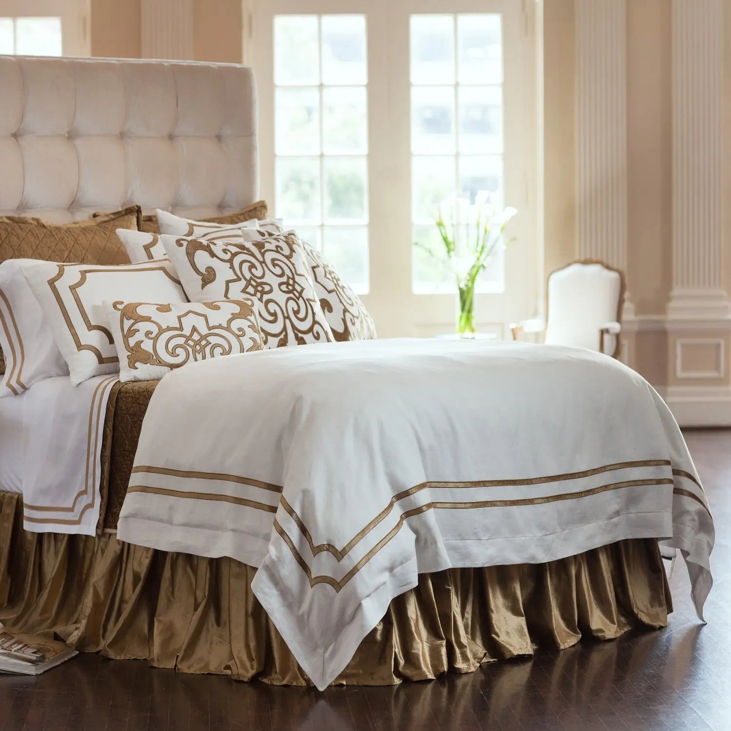 SoHo White Linen with Straw Velvet Trim Duvet - Villa Decor Design & Style - 1