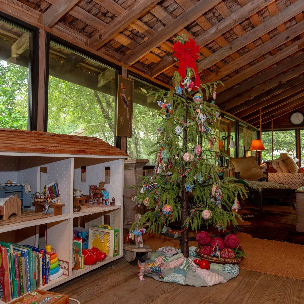 Christmas Cottage Tree Skirt | Sustainable Cottagecore Christmas Tree Skirt Abigails
