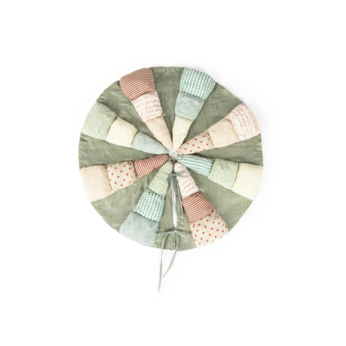 Christmas Cottage Tree Skirt | Sustainable Cottagecore Christmas Tree Skirt Abigails
