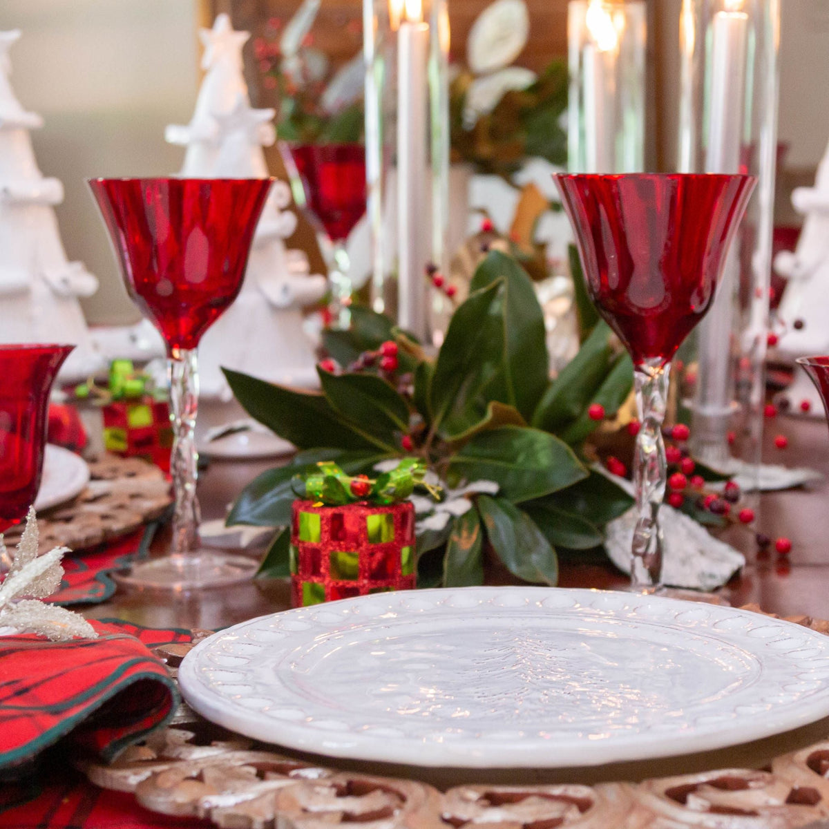 Adriana Wine Glasses, Red – Set of 4