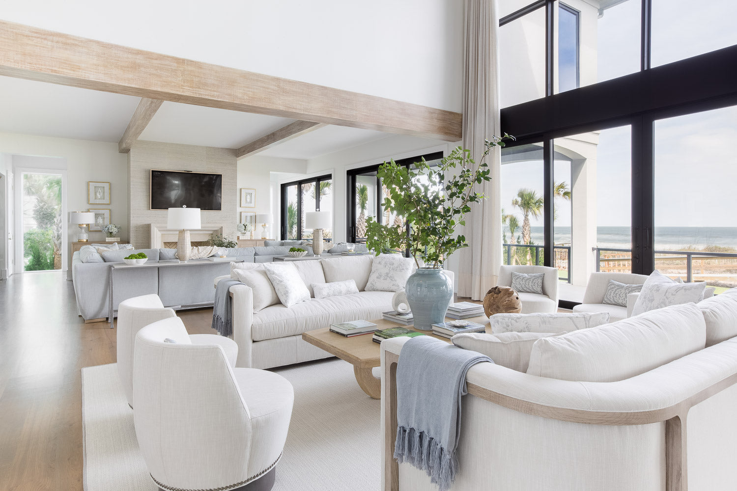 Villa Decor & Design Shop | Luxury Home Décor & Furniture