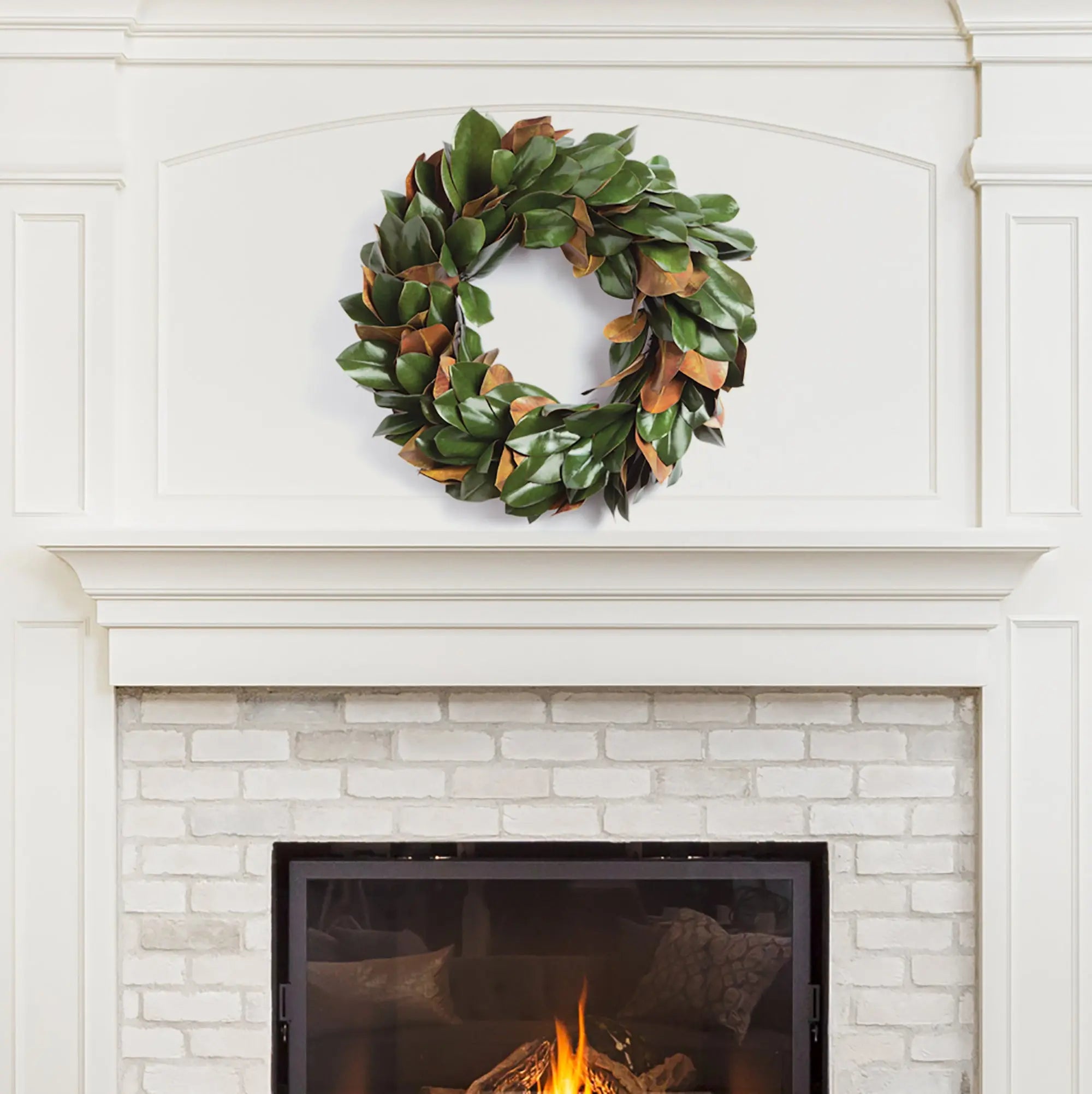 GRAND MAGNOLIA LEAF WREATH 24" Villa Decor & Design