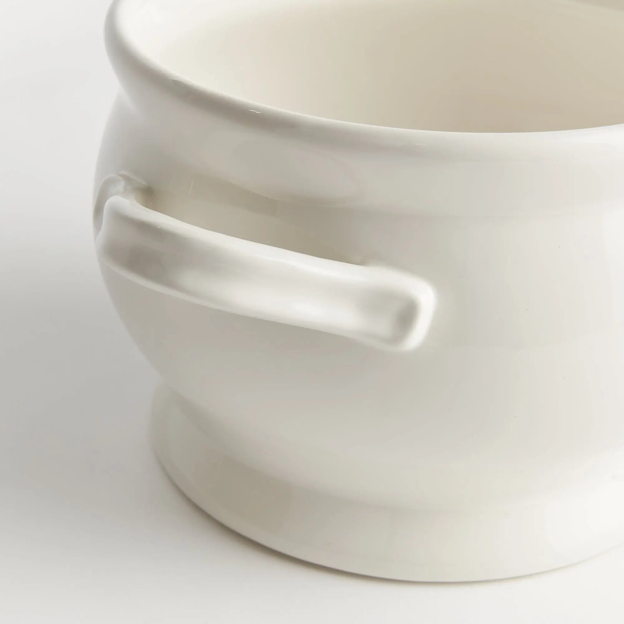BRADFORD DECORATIVE FOOTED BOWL Villa Decor & Design