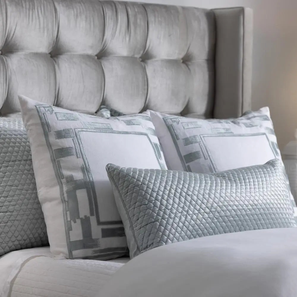 luxury bedding, high thread count bedding, luxury linens