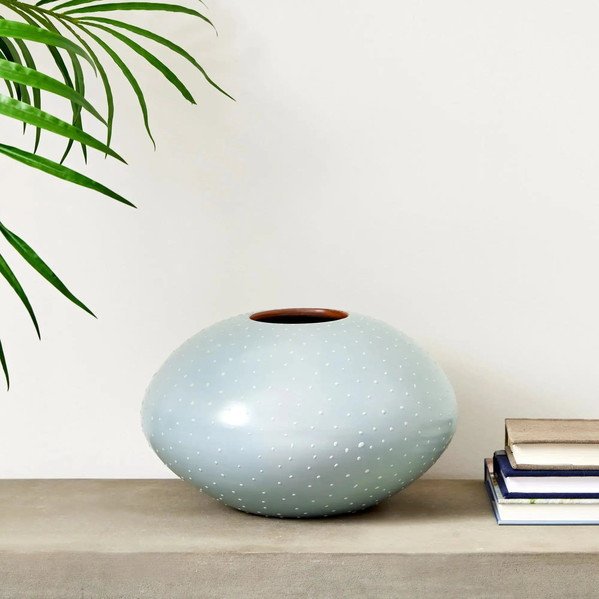 KEYLA VASE MEDIUM Villa Decor & Design