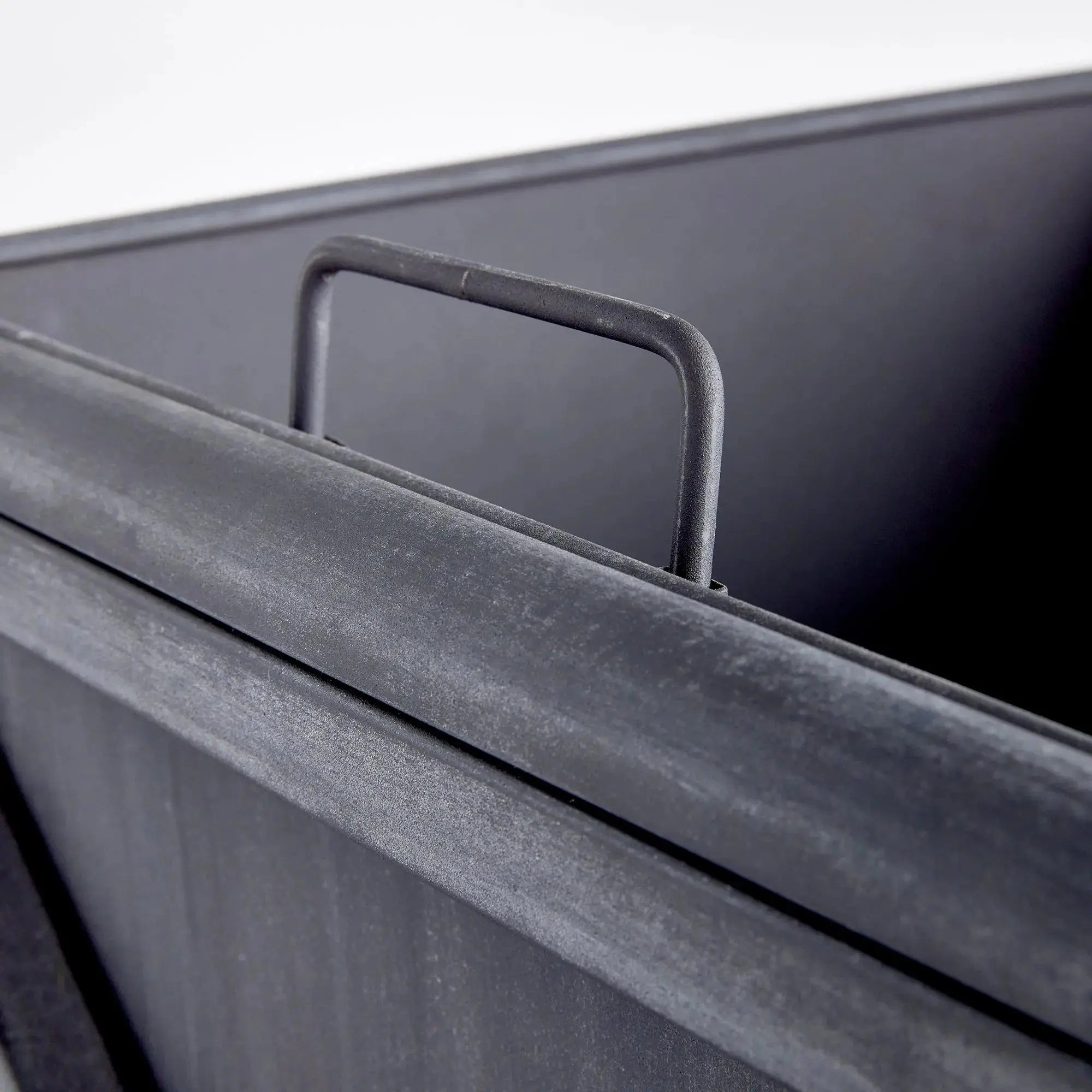 TERRAZZA OUTDOOR PLANTER LARGE Villa Decor & Design