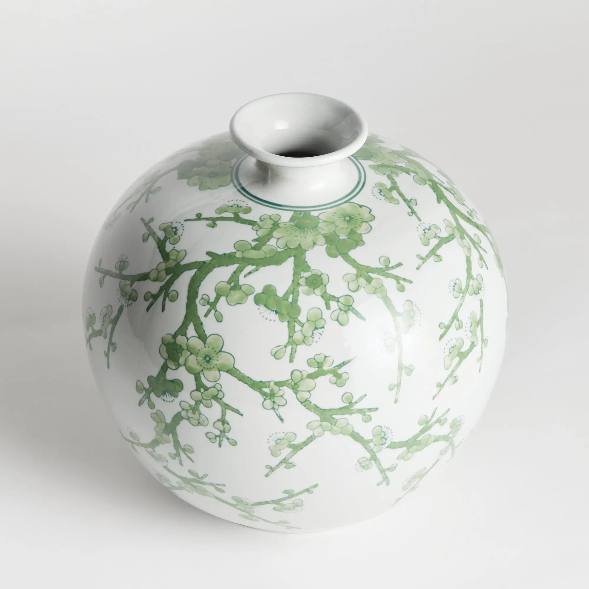 IMPERIAL EMPRESS VASE