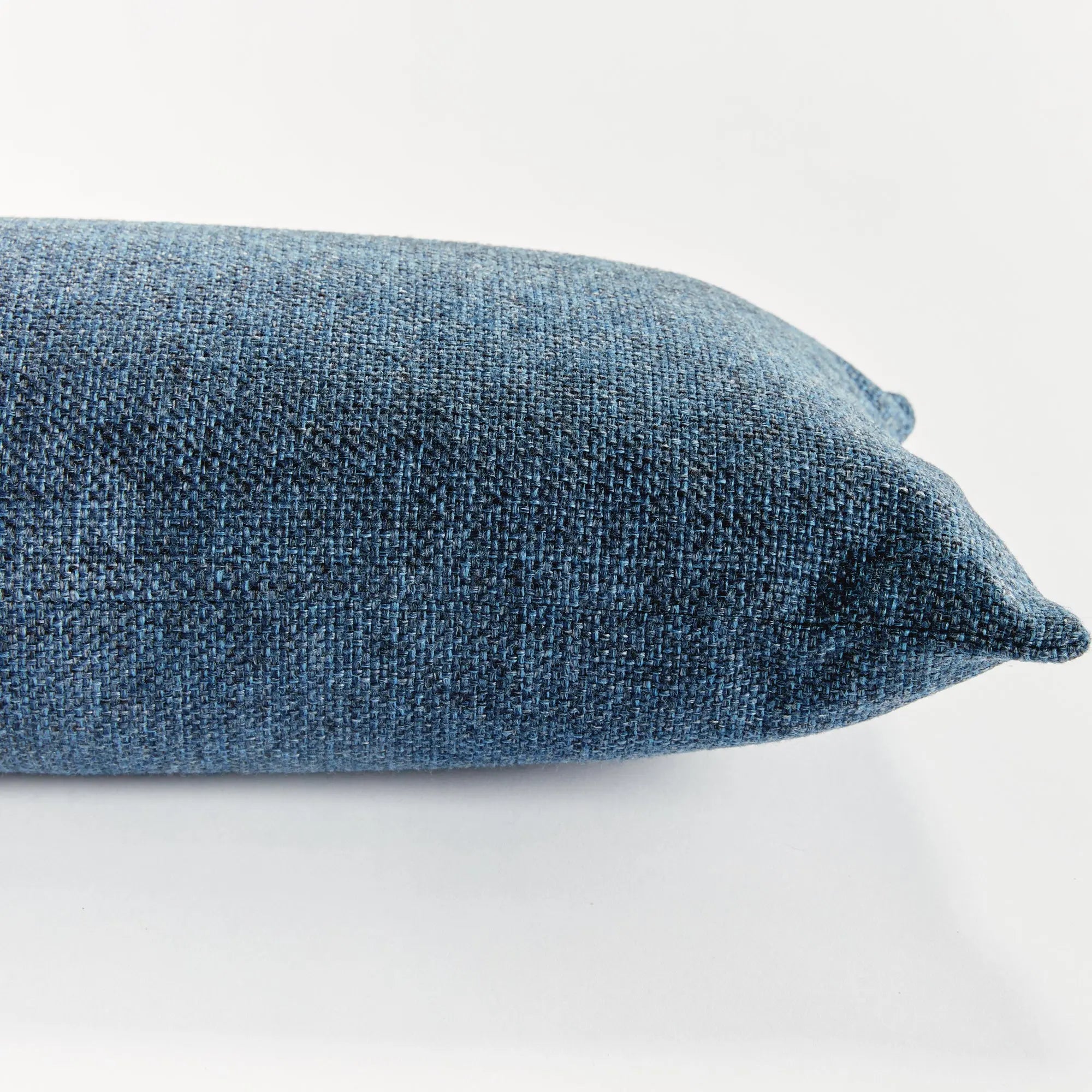 Bevin Lumbar INDOOR-OUTDOOR PILLOW - 12x22