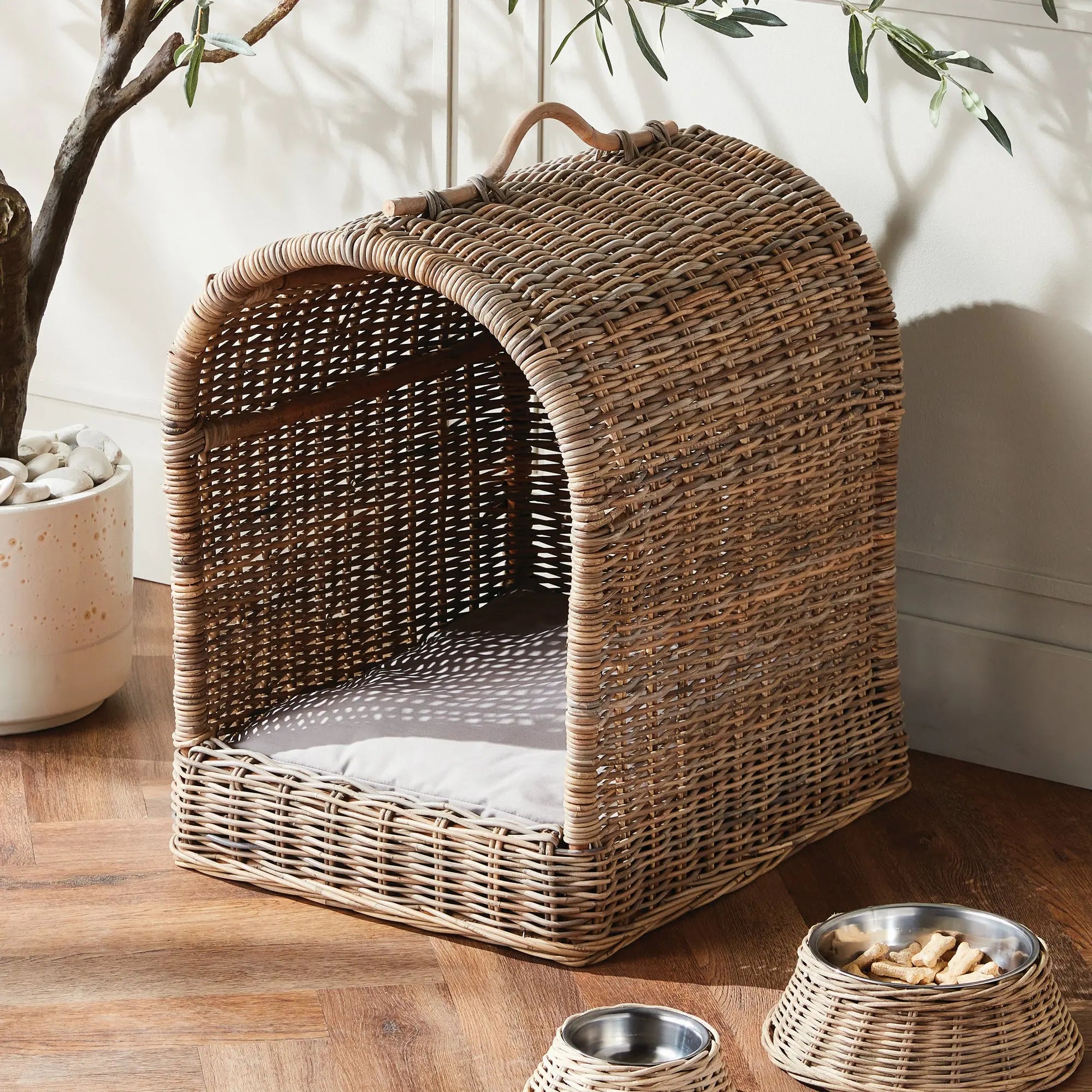 Large Normandy pet bed in stylish dove gray finish
