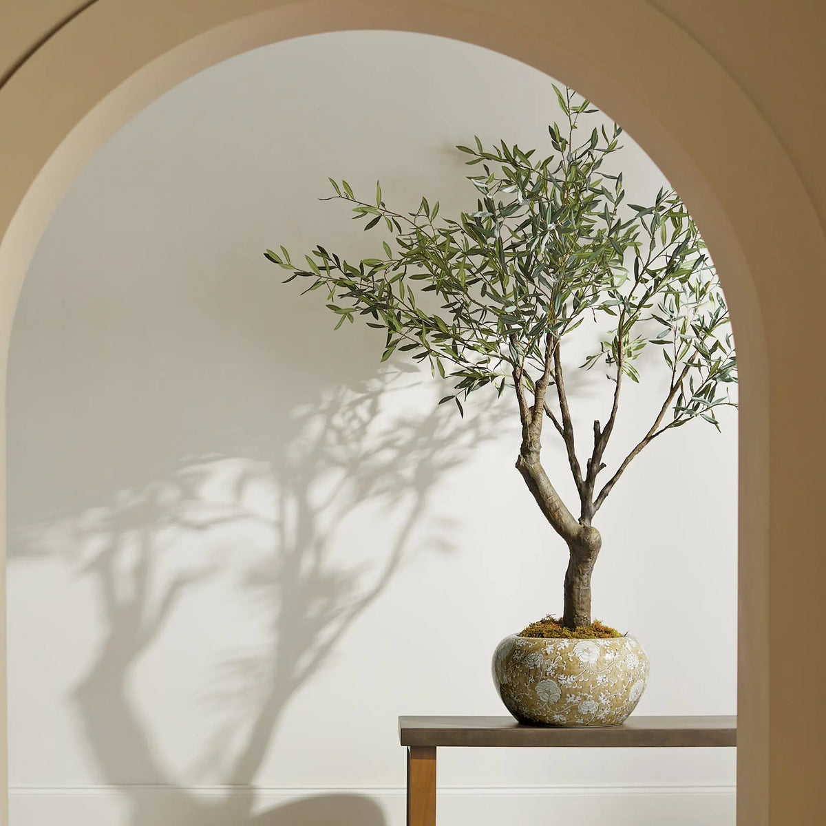 Province Lotus Planter Large