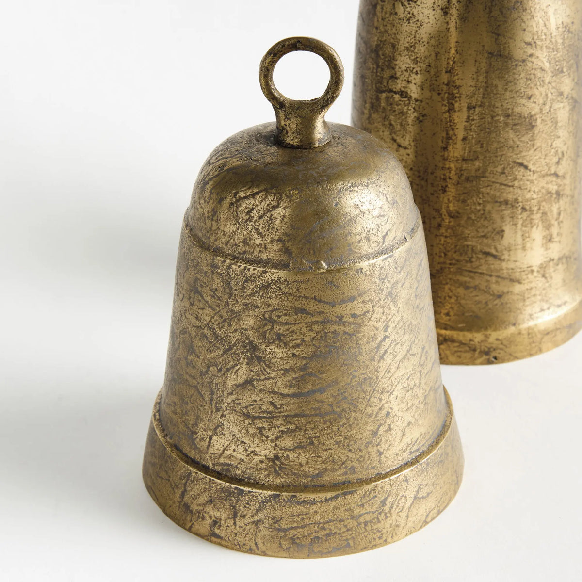 La Taverna Grande Bells Set of 2 – Brass