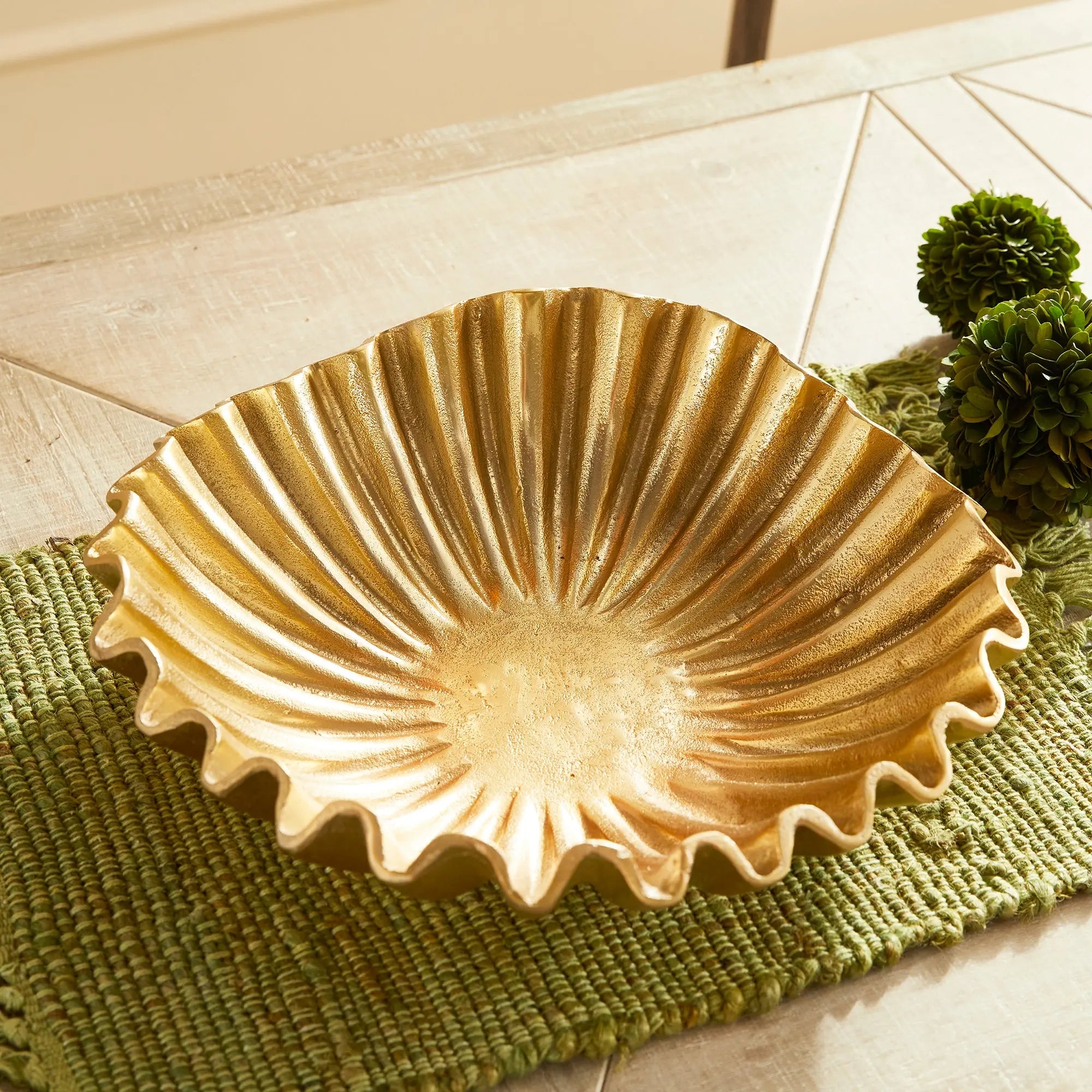 MAVIS DECORATIVE TRAY Villa Decor & Design