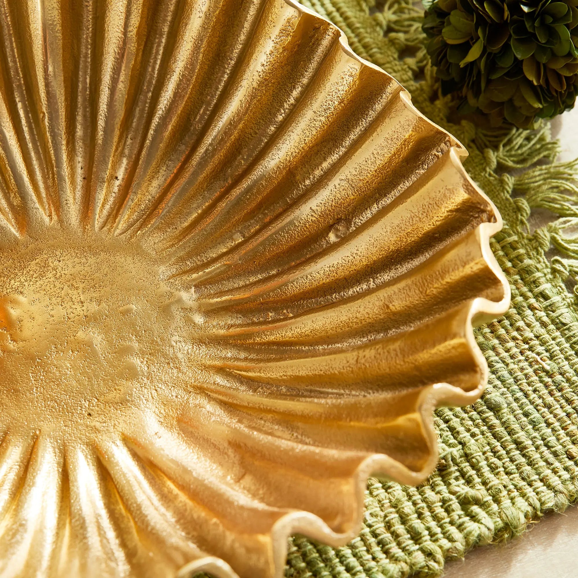 MAVIS DECORATIVE TRAY Villa Decor & Design