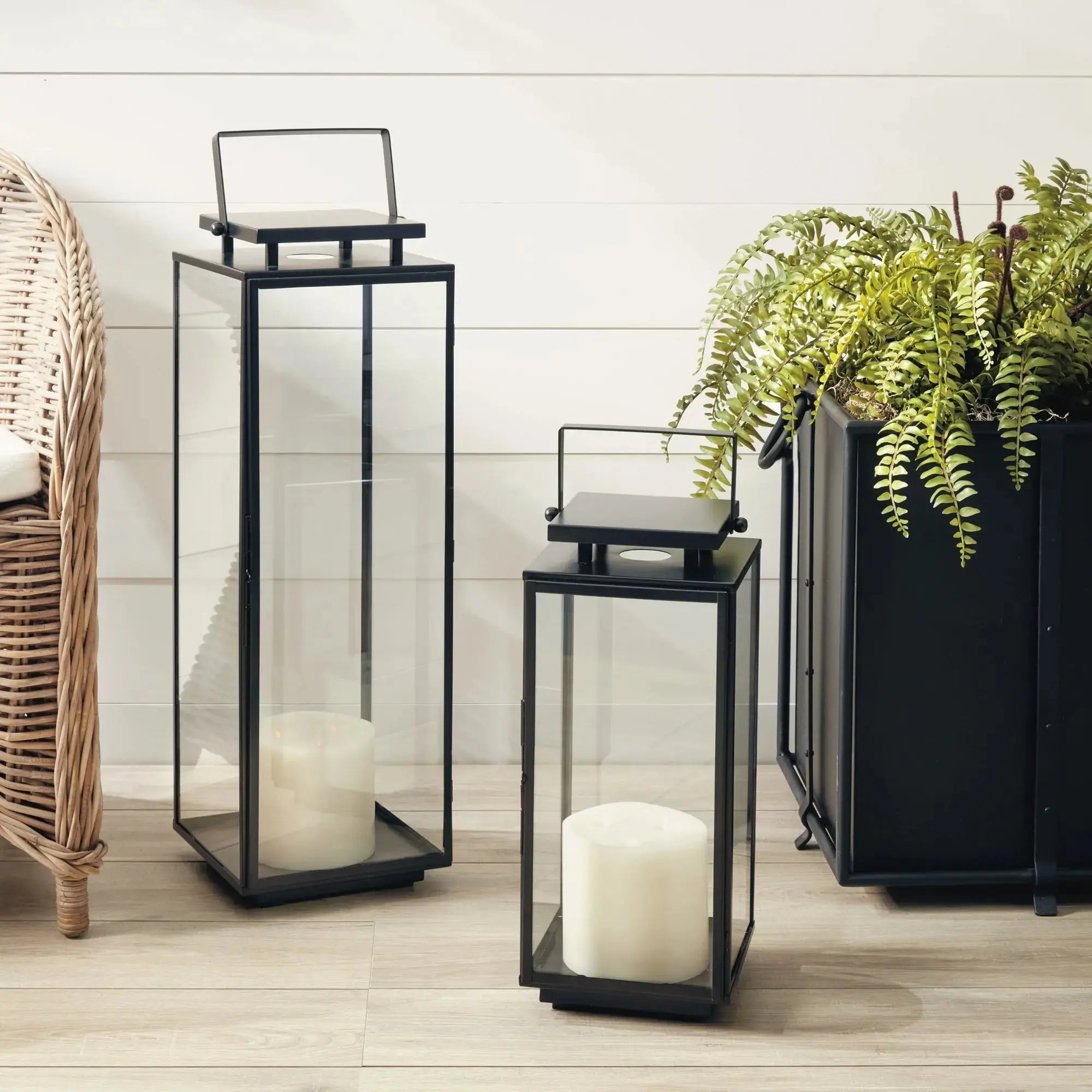ALDEN OUTDOOR LANTERN LARGE Villa Decor & Design