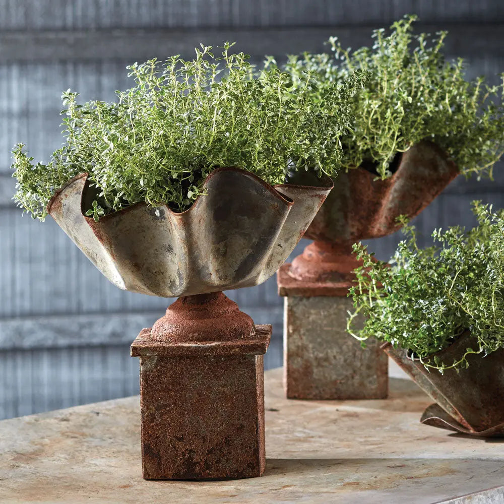 GALVANIZED HANDKERCHIEF PLANTER Villa Decor & Design
